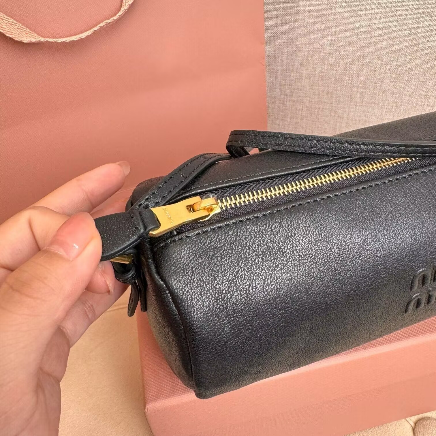Miu Miu Nappa leather pouch 22x9x9cm