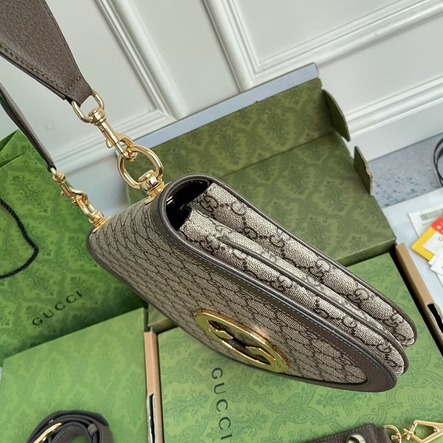 Gvc*1 BLONDIE TOP HANDLE BAG 29x22x7cm