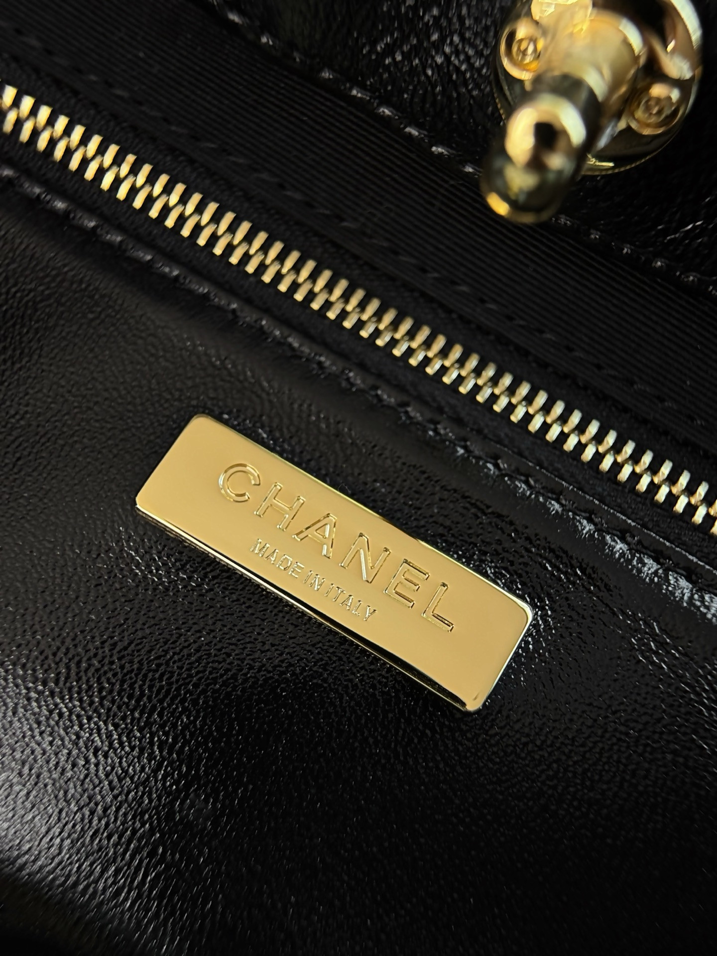 Ch**el 31 Shopping Bag AS6361 22x32x6.5cm