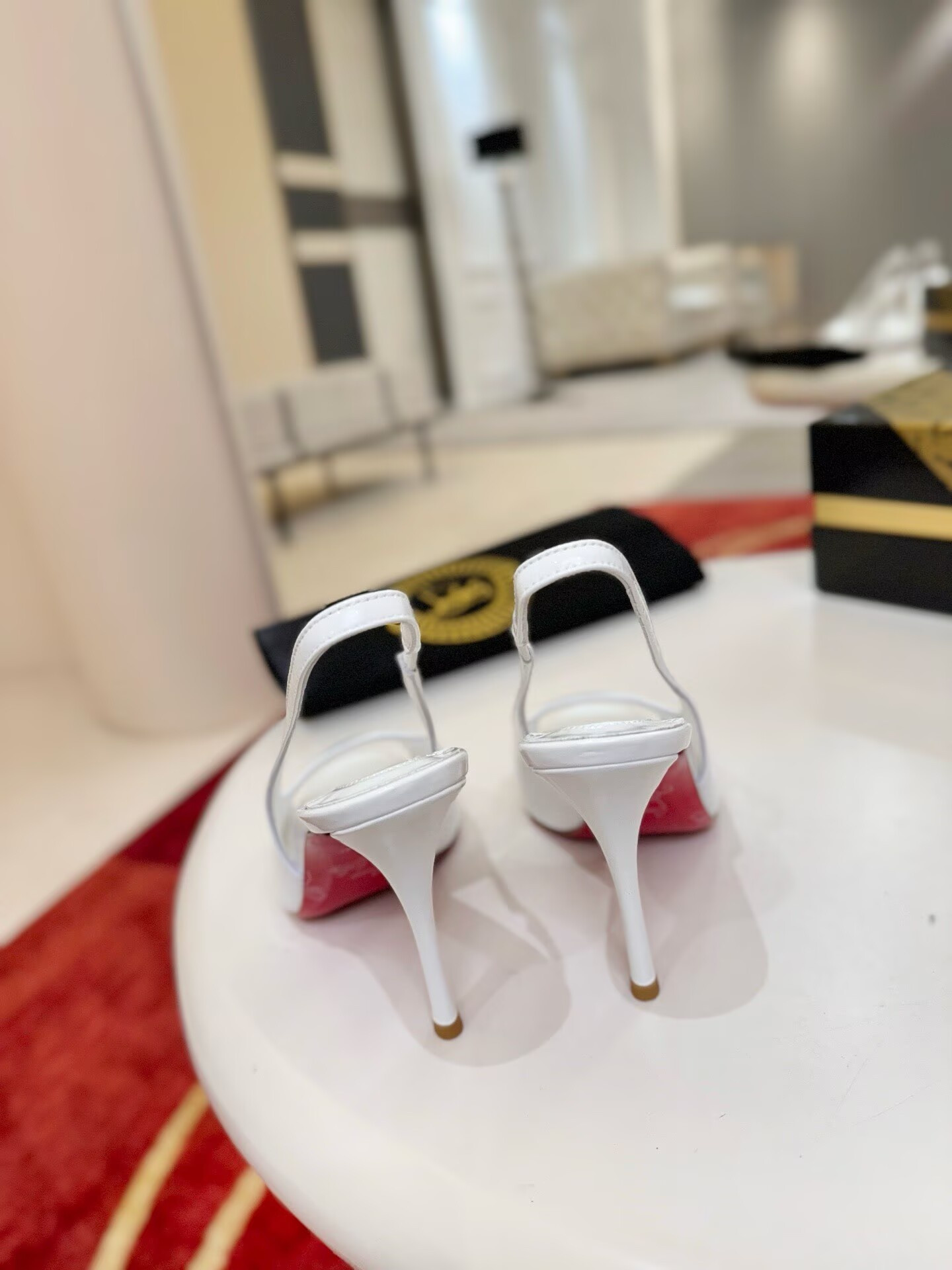 UA Chr1st1an Louboutin Sofia Z 100 mm Slingback