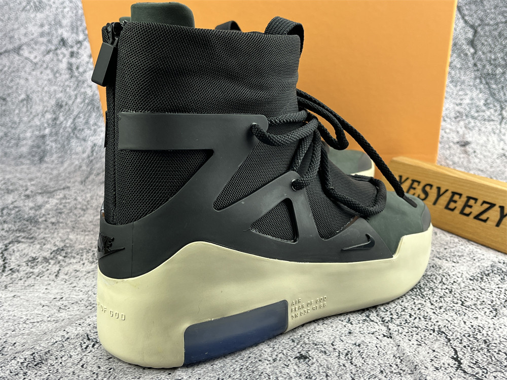 UA NIKE AIR FEAR OF GOD 1 