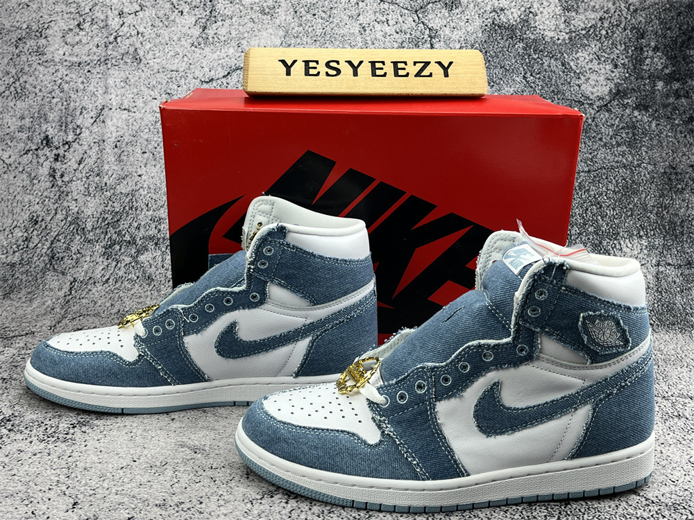 UA AIR JORDAN 1 HIGH OG 