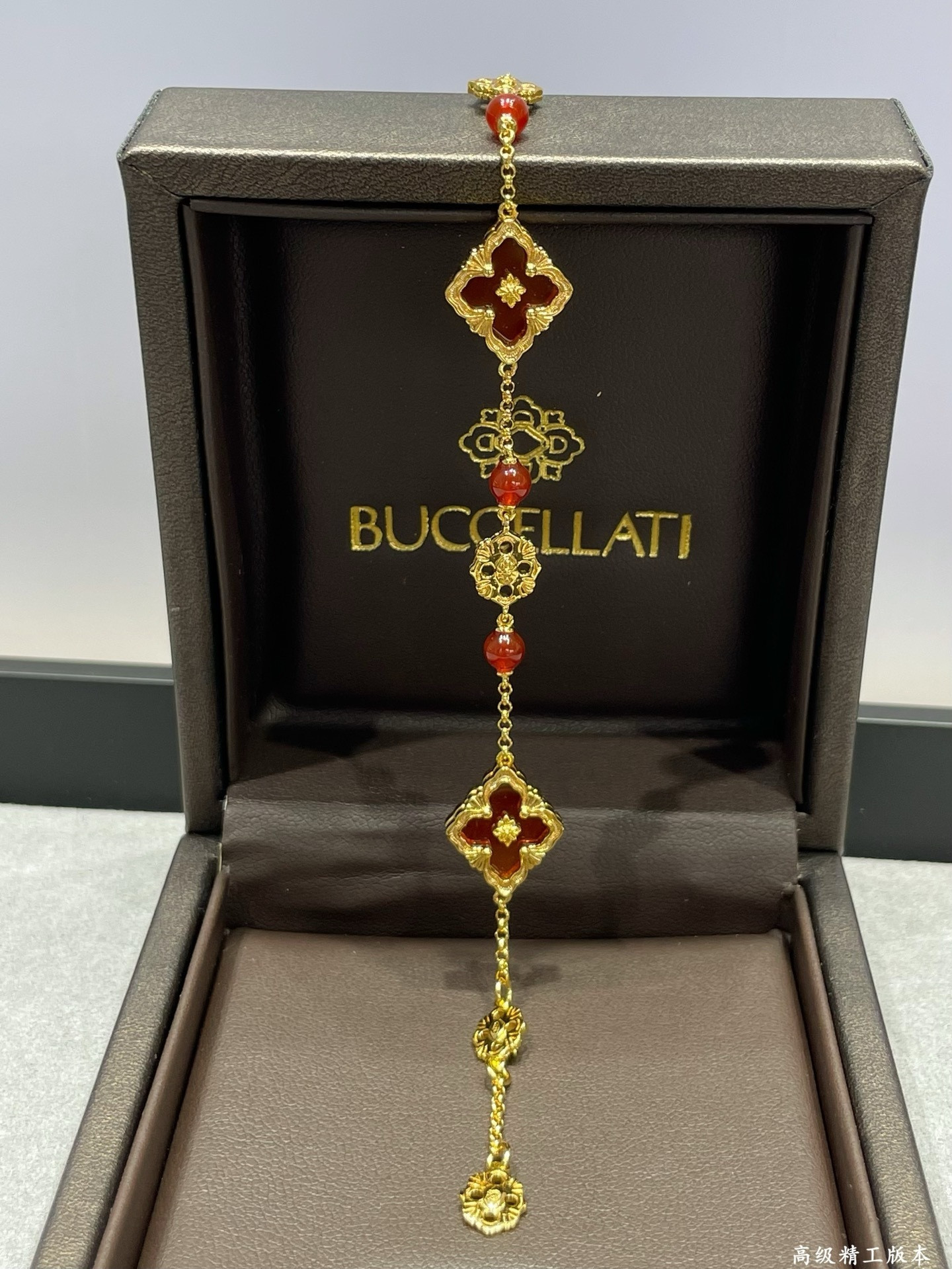 Buccellati Three Flowers Bracelet