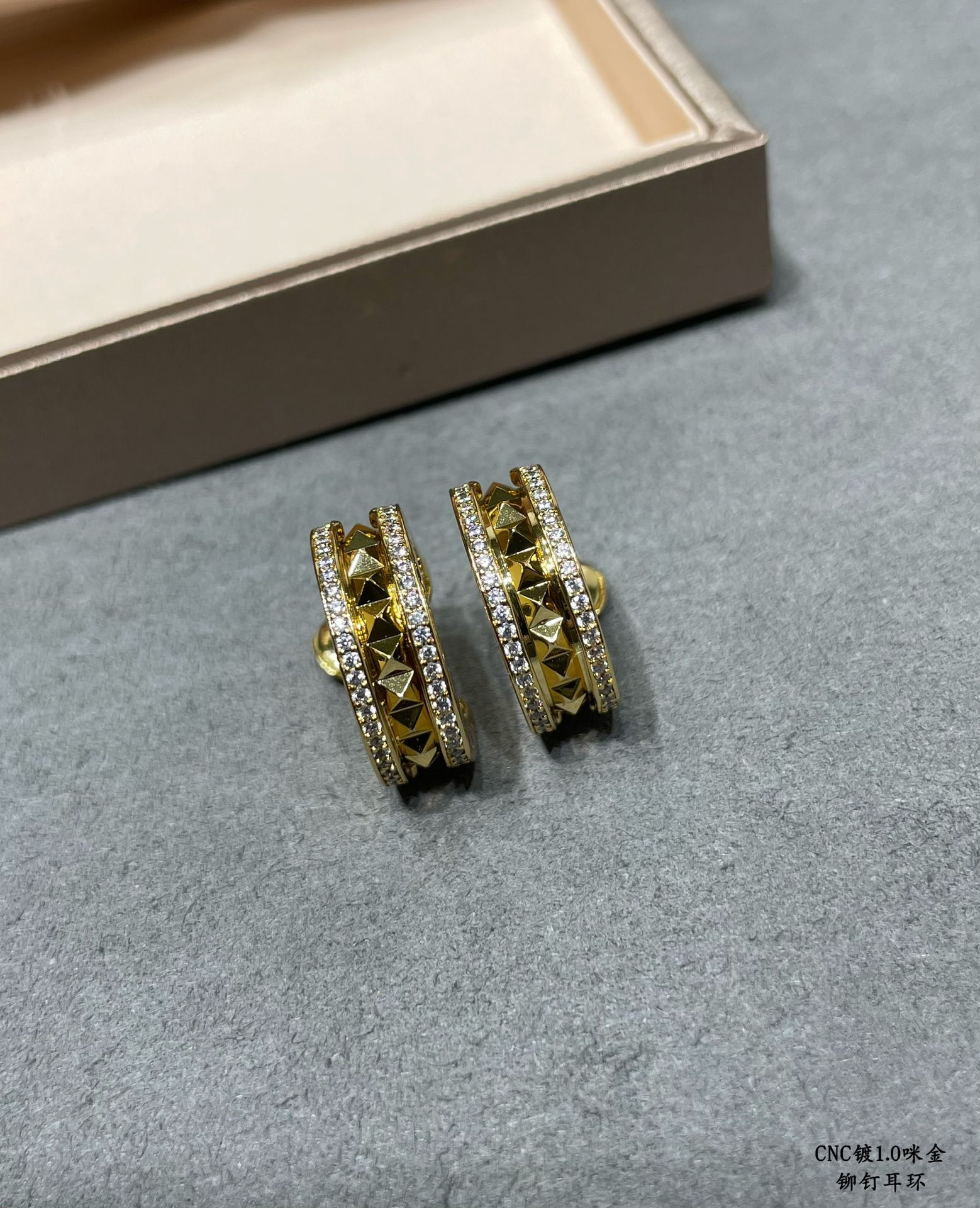 Bv1g*ai Drill rivets on both sides Earrings