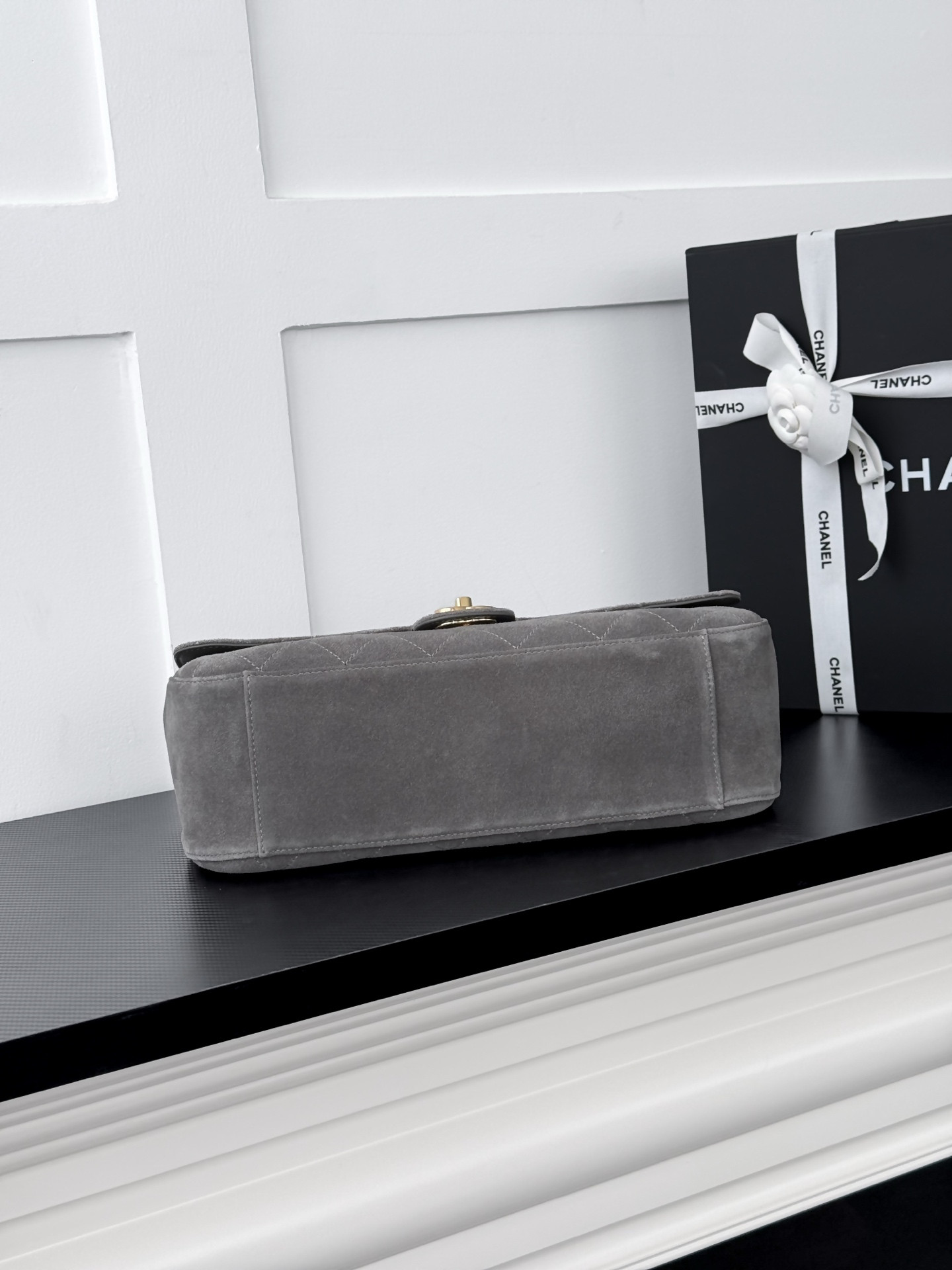 Ch**el Flap Bag AS6627 19.5x32x10cm