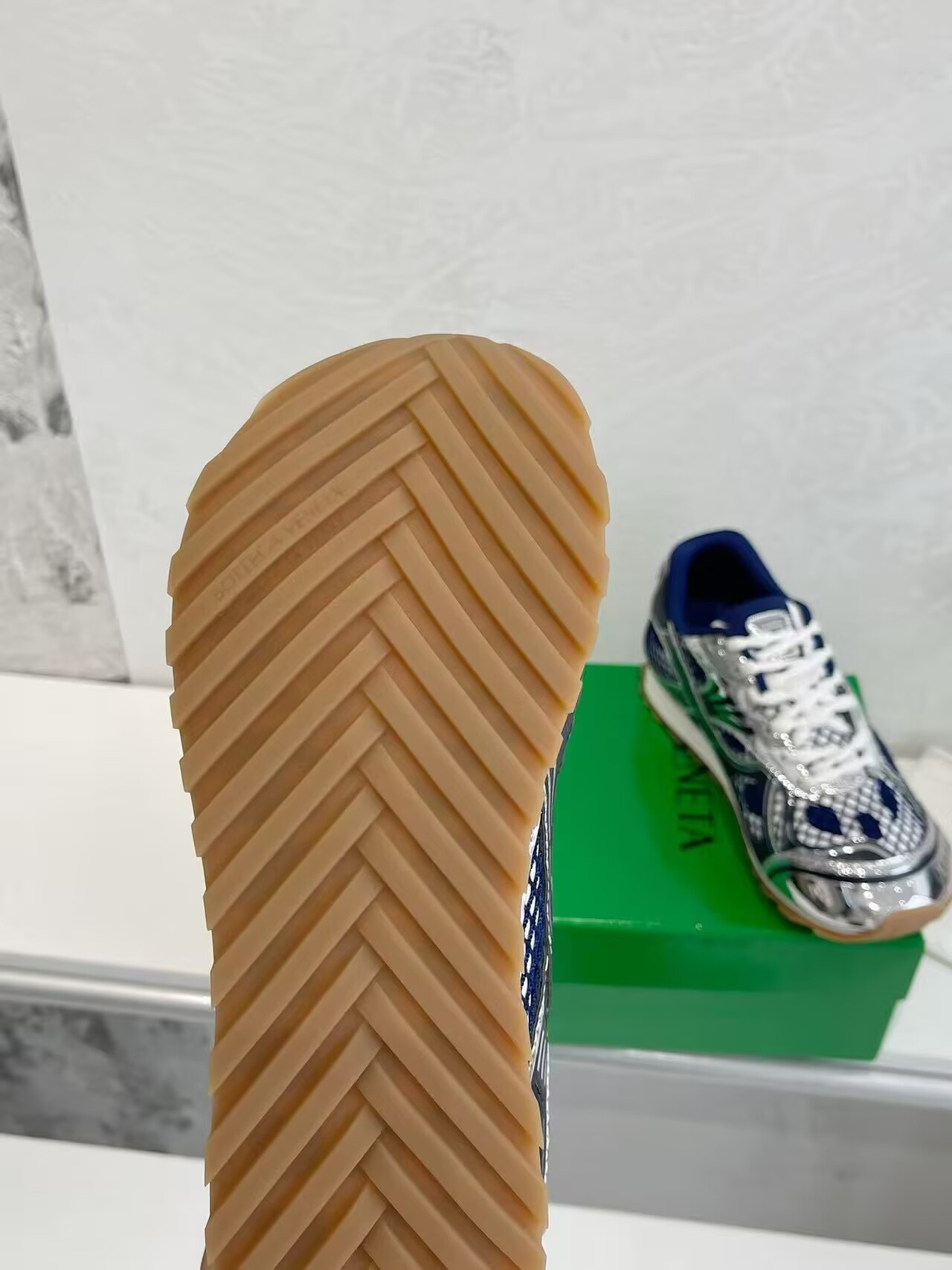 UA B0tt*ga Ven*ta Orbit Sneaker