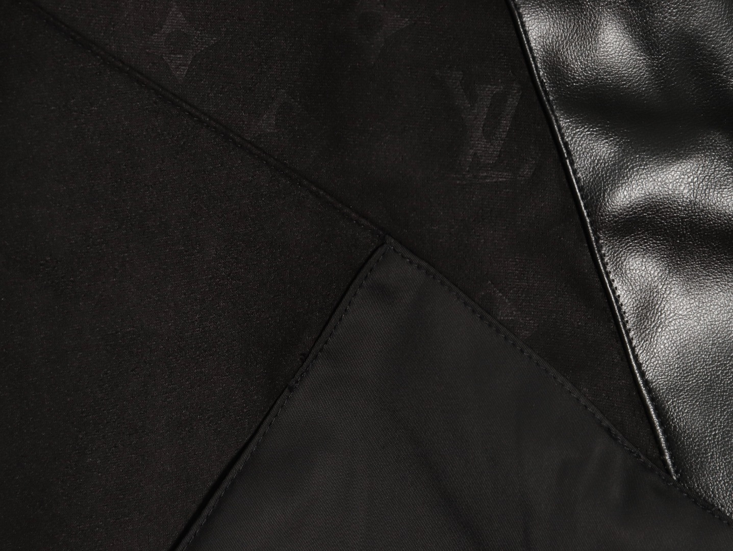 L0vis Vvtt0n 25ss Jacket