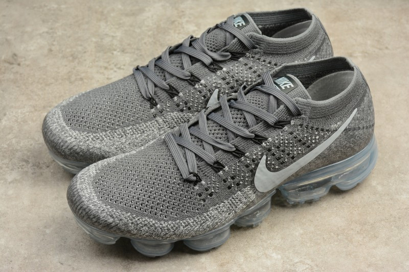 UA Nike Air Vapormax Flyknit "Asphalt Grey"