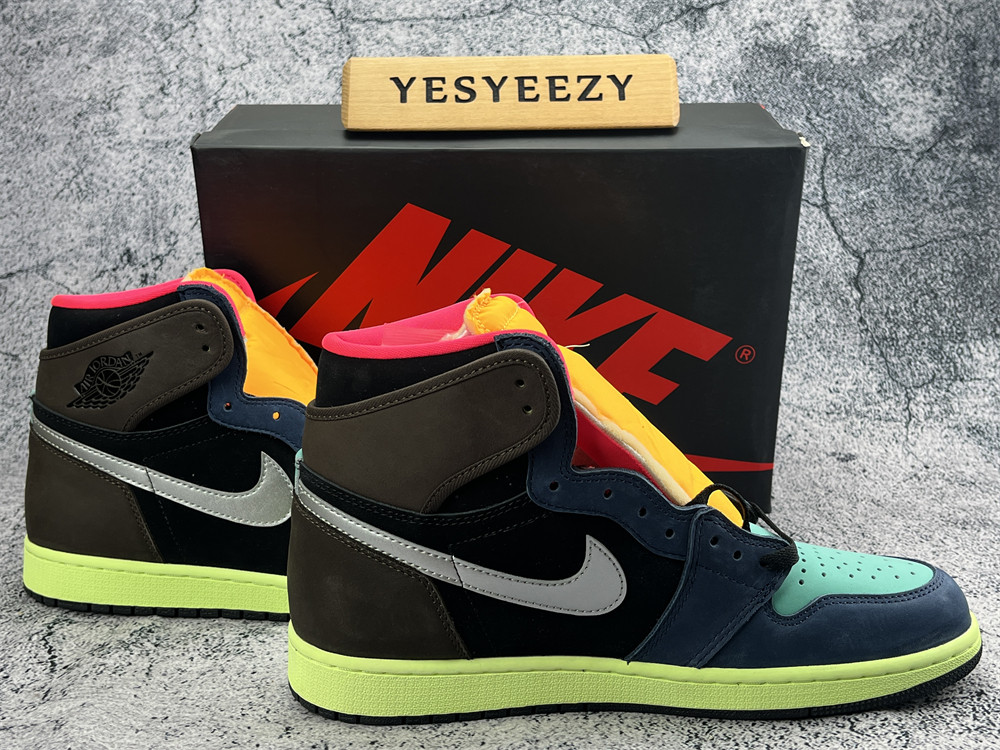 UA AIR JORDAN 1 RETRO HIGH 