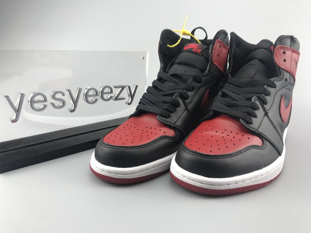 UA AIR JORDAN 1 RETRO HIGH OG "BRED"