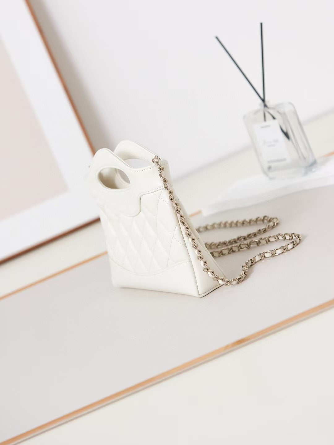 Ch**el 31 Nano Chain Bag Lambskin AS3656 17.5x20.5x4cm