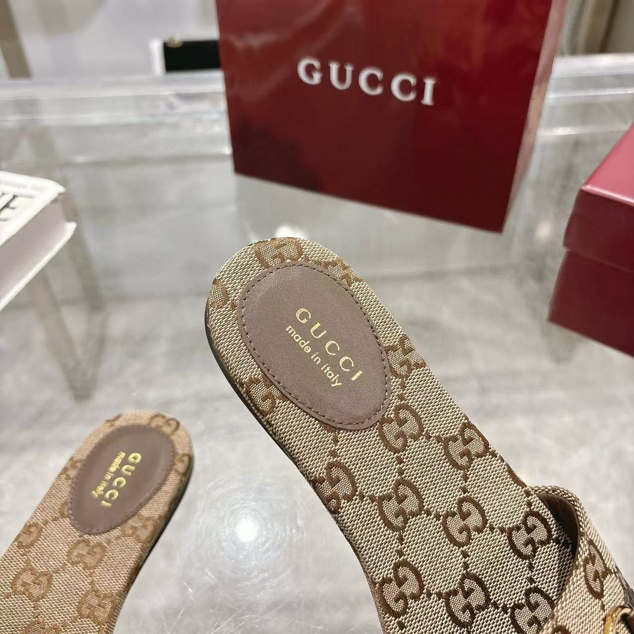 UA Gvc*1 GG Canvas Siaga Slide Sandals