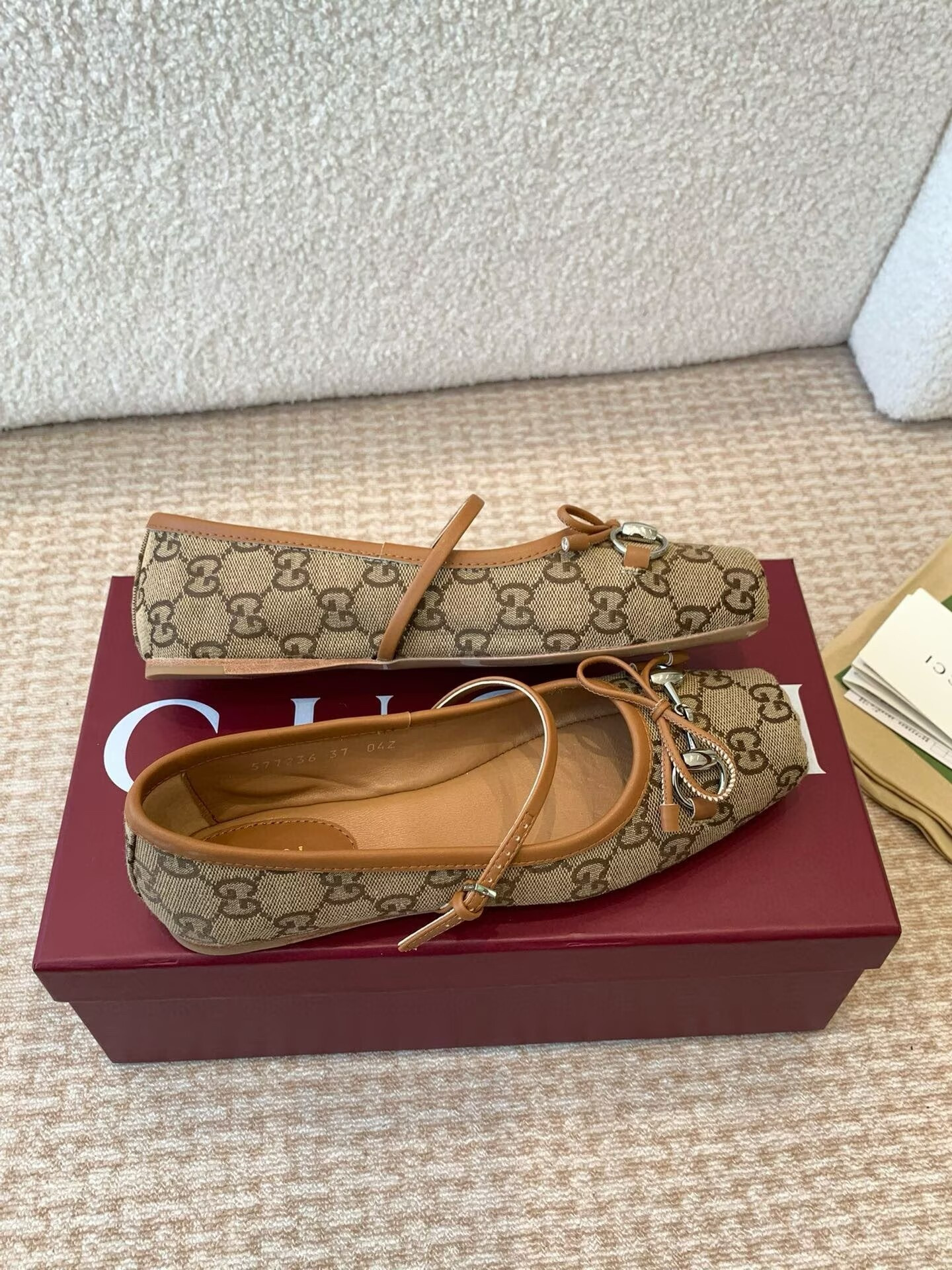 UA Gvc*1 Horsebit GG canbas Ballet Flats