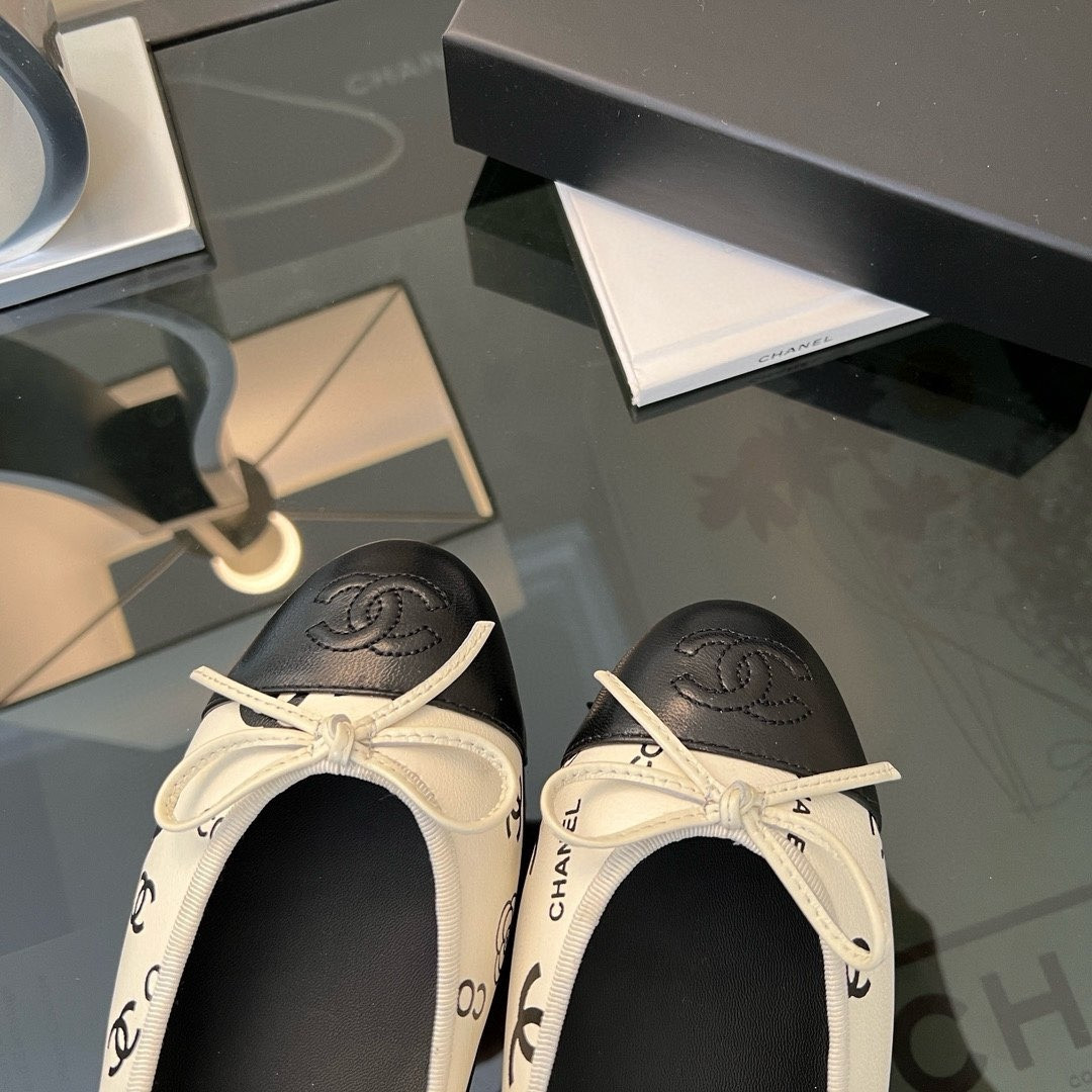 UA Ch**el Ballet flats