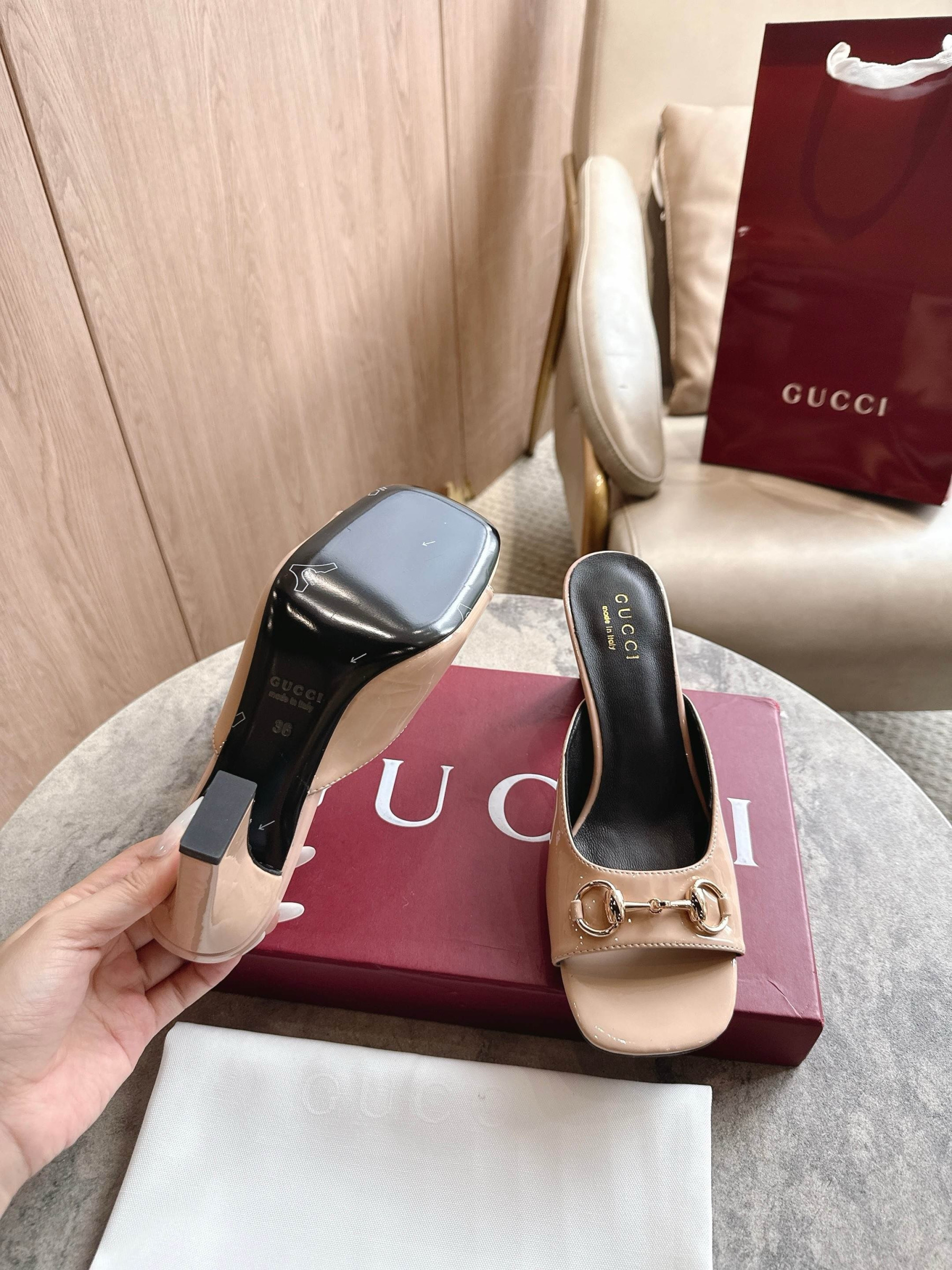 UA Gvc*1 Signora Sandals