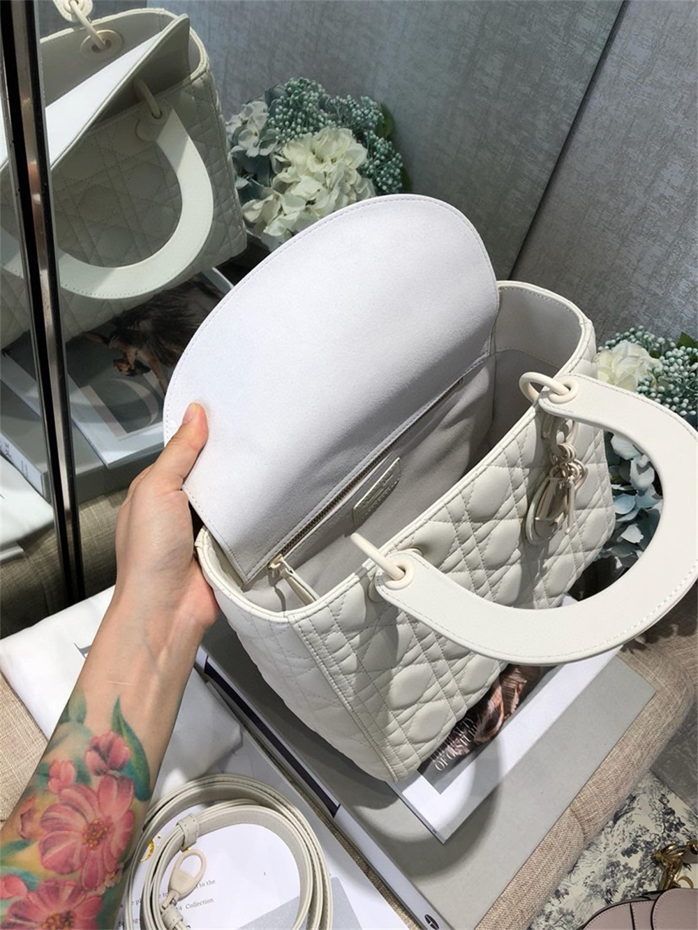 Medium Lady D10r Bag  9.5 x 8 x 4.5 inches