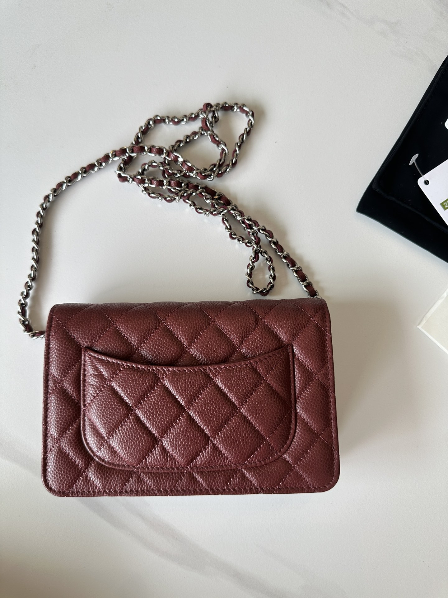 Ch**el woc classic wallet on chain 12.3x19.2x3.5cm