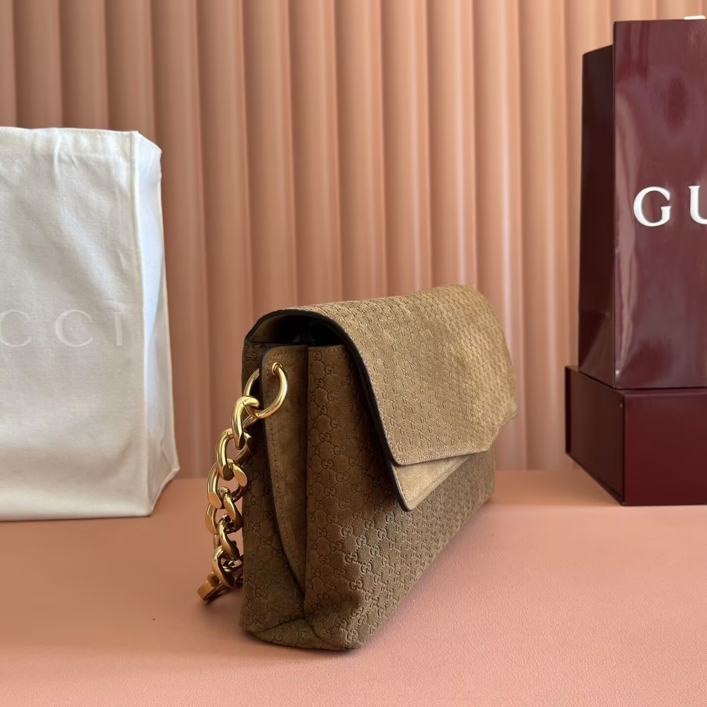 Gucci Large Shoulder Bag With Chain 36x19.5x9.5cm