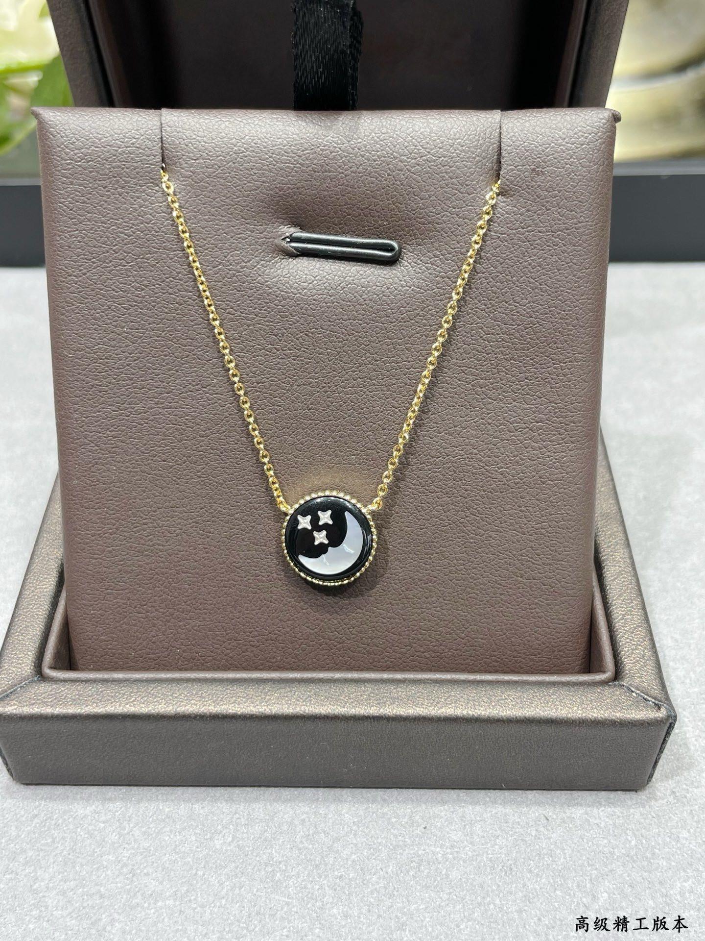 D10r Rose Céleste Medallion Necklace