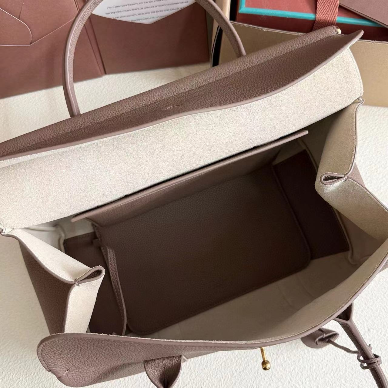 Loro Piana Loom Bag L32 Grained Calfskin 33 x 23 x 18 cm