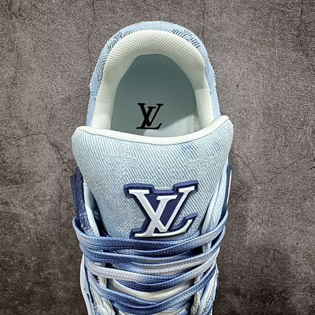 UA LV trainer Sneakers