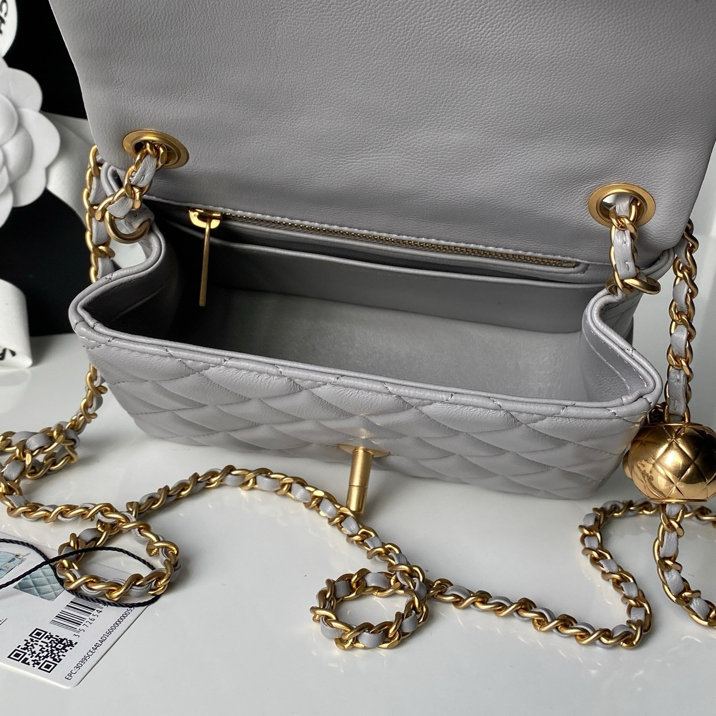 Ch**el MINI FLAP BAG 13.5x17x8cm