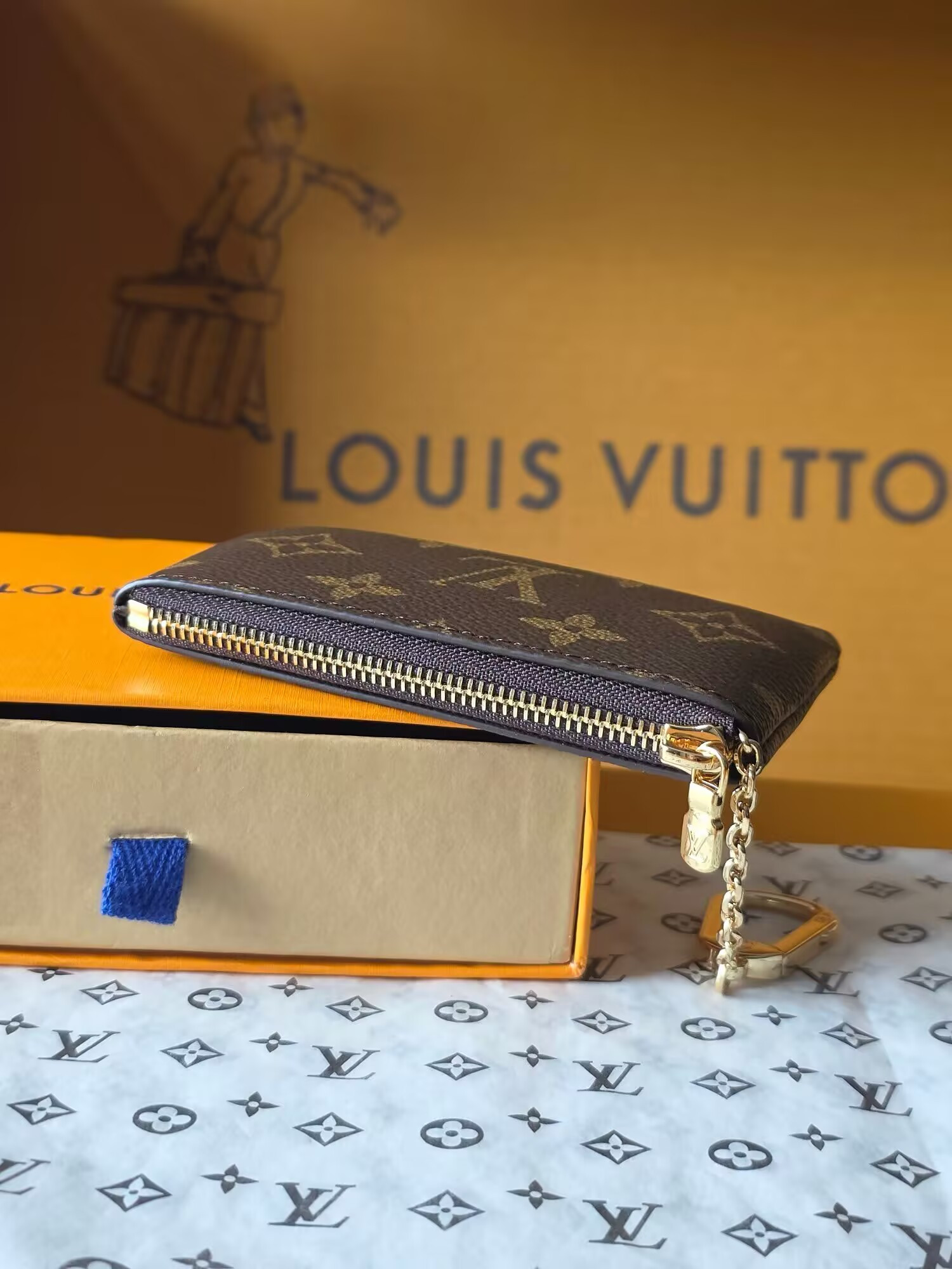 Louis Vuitton Monogram Canvas Key Case M62650 12x7x1.5cm