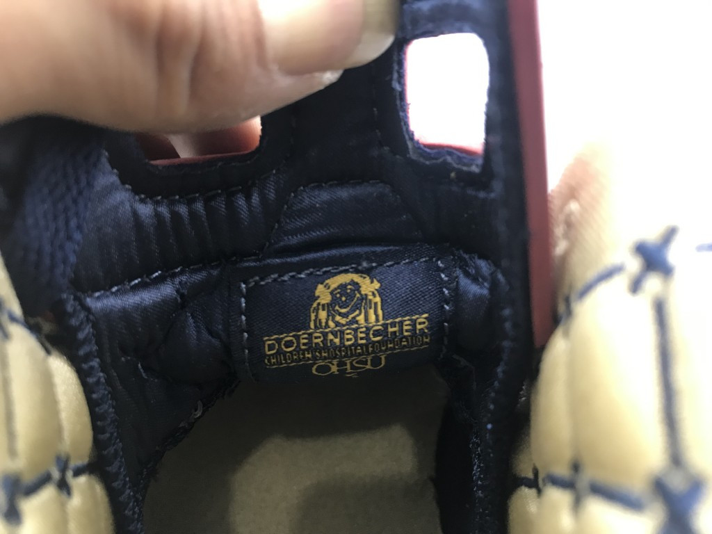 UA AIR JORDAN 6 RETRO DB "DOERNBECHER"