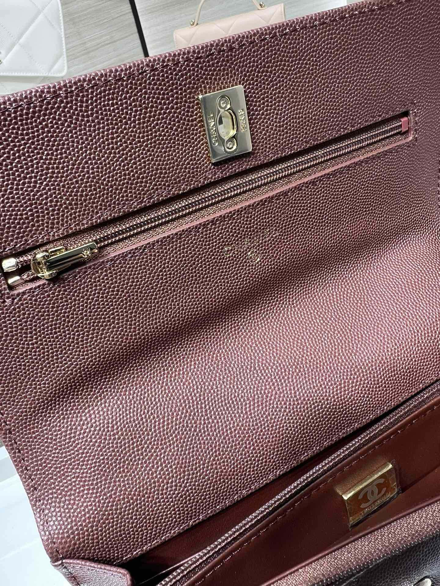 Chanel FLAP BAG WITH TOP HANDLE 19x12x3.5cm