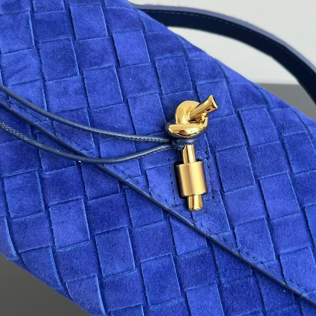 BOTTEGA VENETA Long Clutch Andiamo With Handle Fondant 31x13x3cm