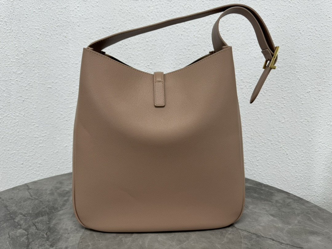 Y51 LE 5 À 7 30 X 31 X 13 CM