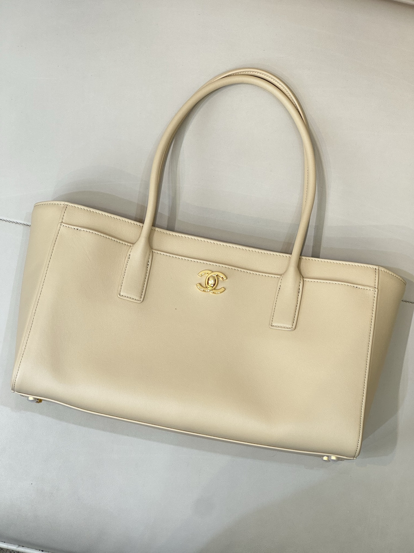 Ch**el tote apricot bag 35x20x13cm