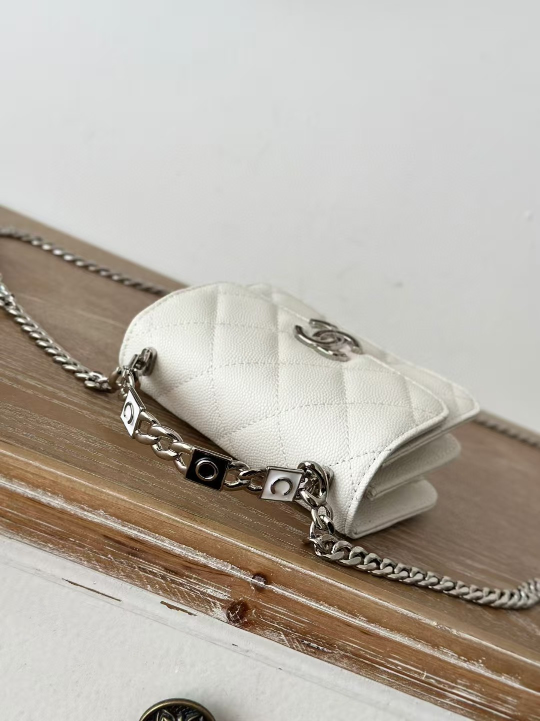 Ch**el Coco Caviar Clutch With Chain White 11x8.5x7cm