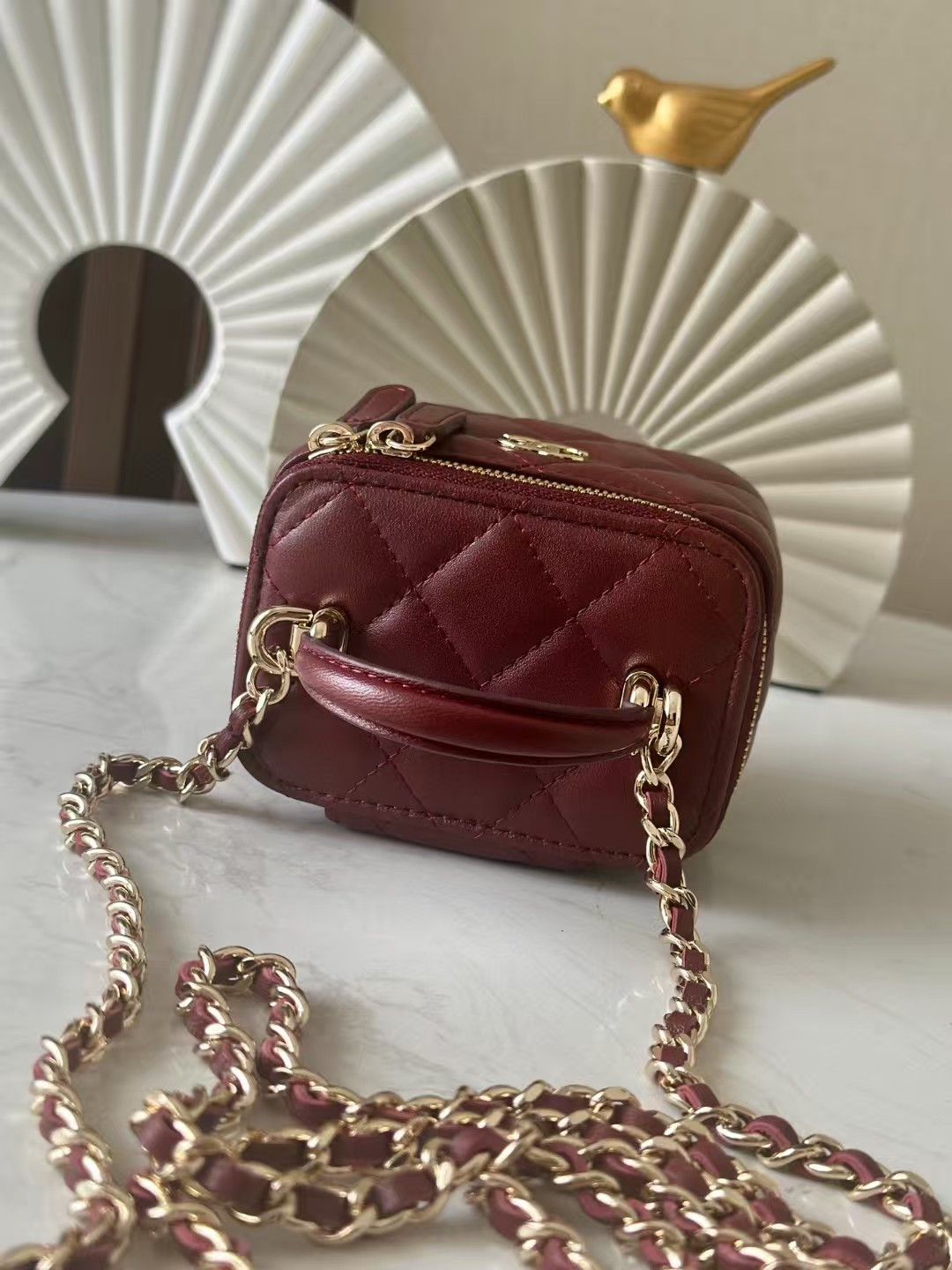 Ch**el Classic Top Handle Vanity Case with Chain 10x7x9cm