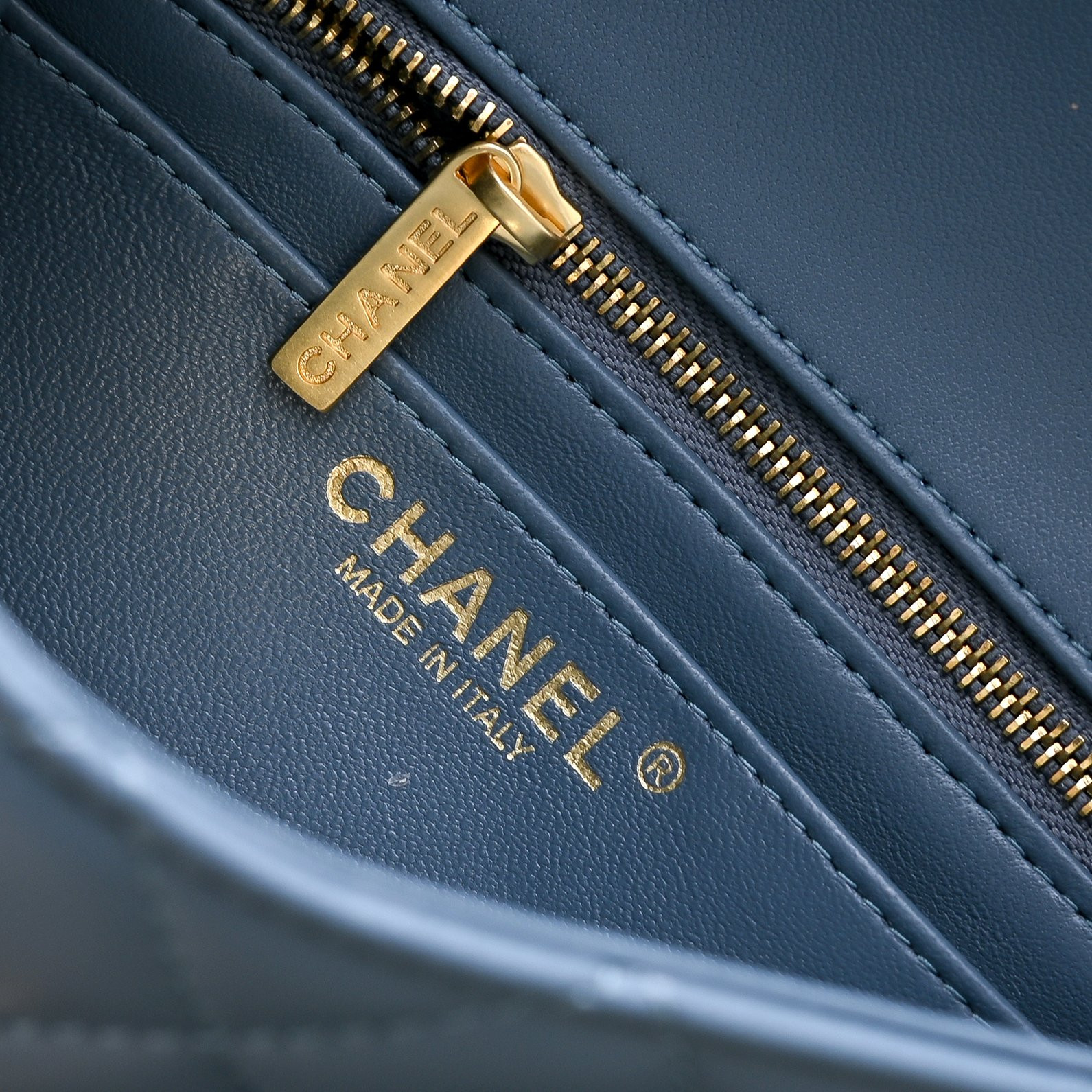 Ch**el flap bag as1787 20x13x7cm