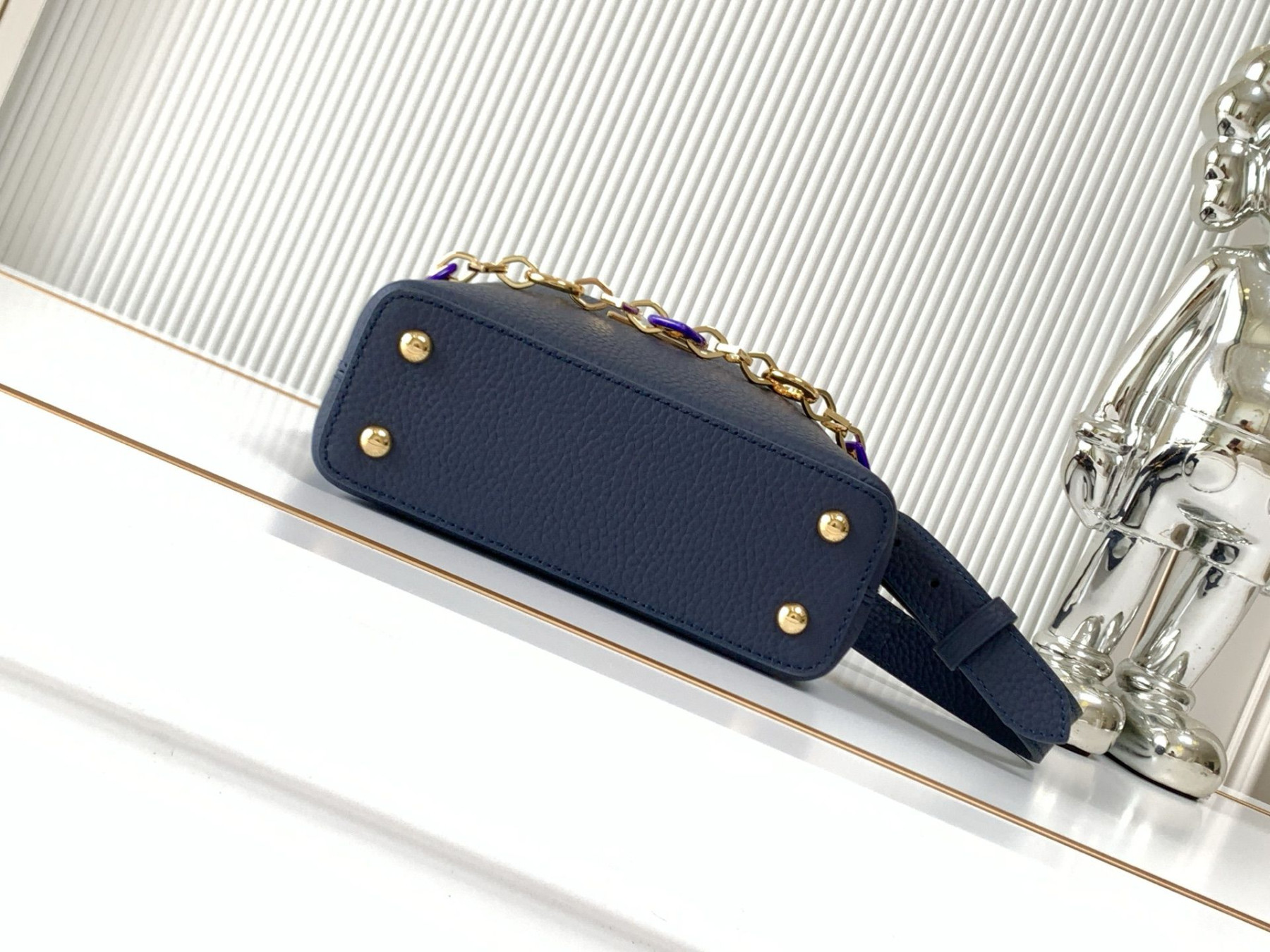 LV Capucines Mini M14971 21x14x8cm