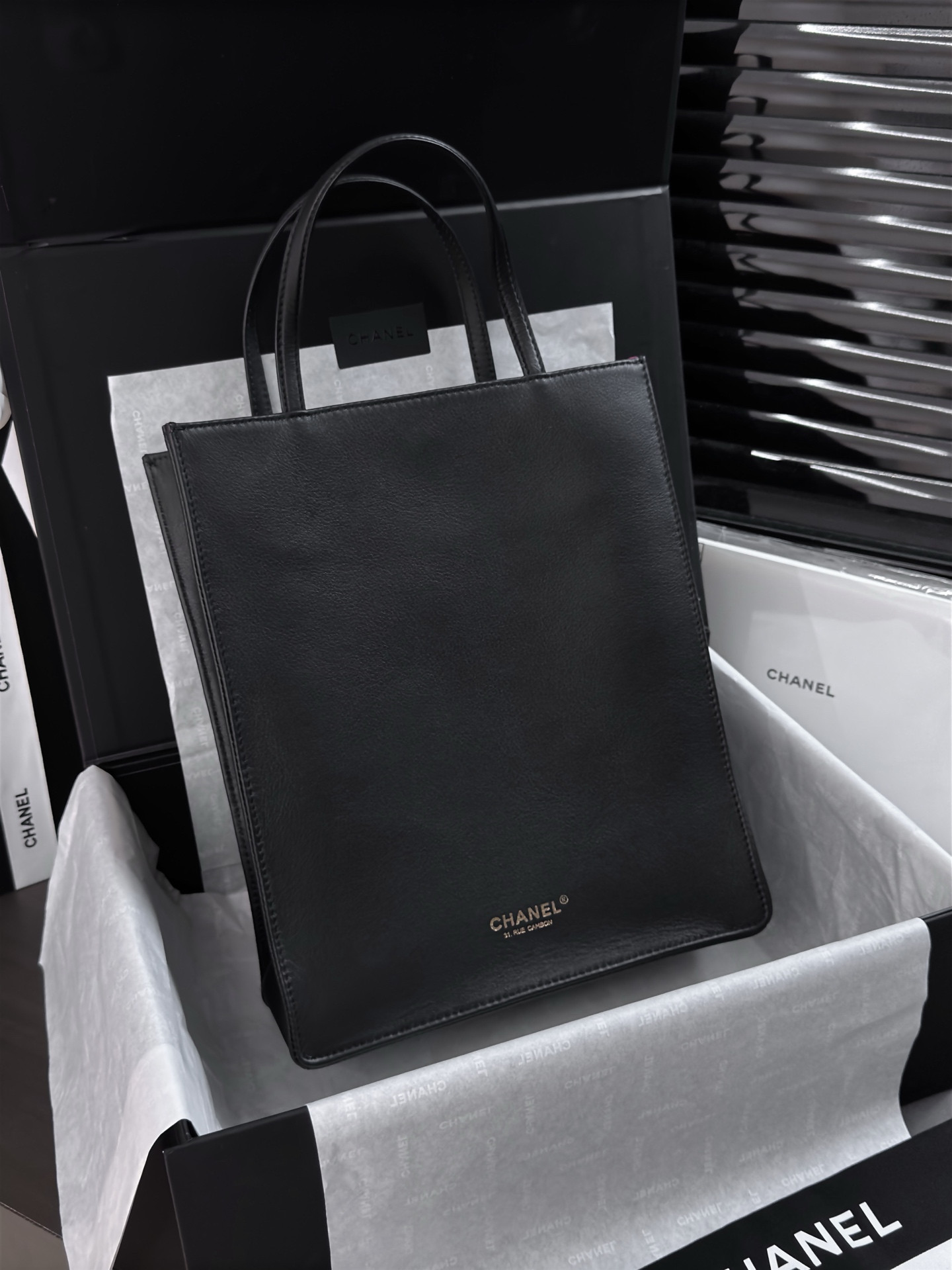 Ch**el Small Shopping Bag AS6452 28.5x23.5x9.5cm