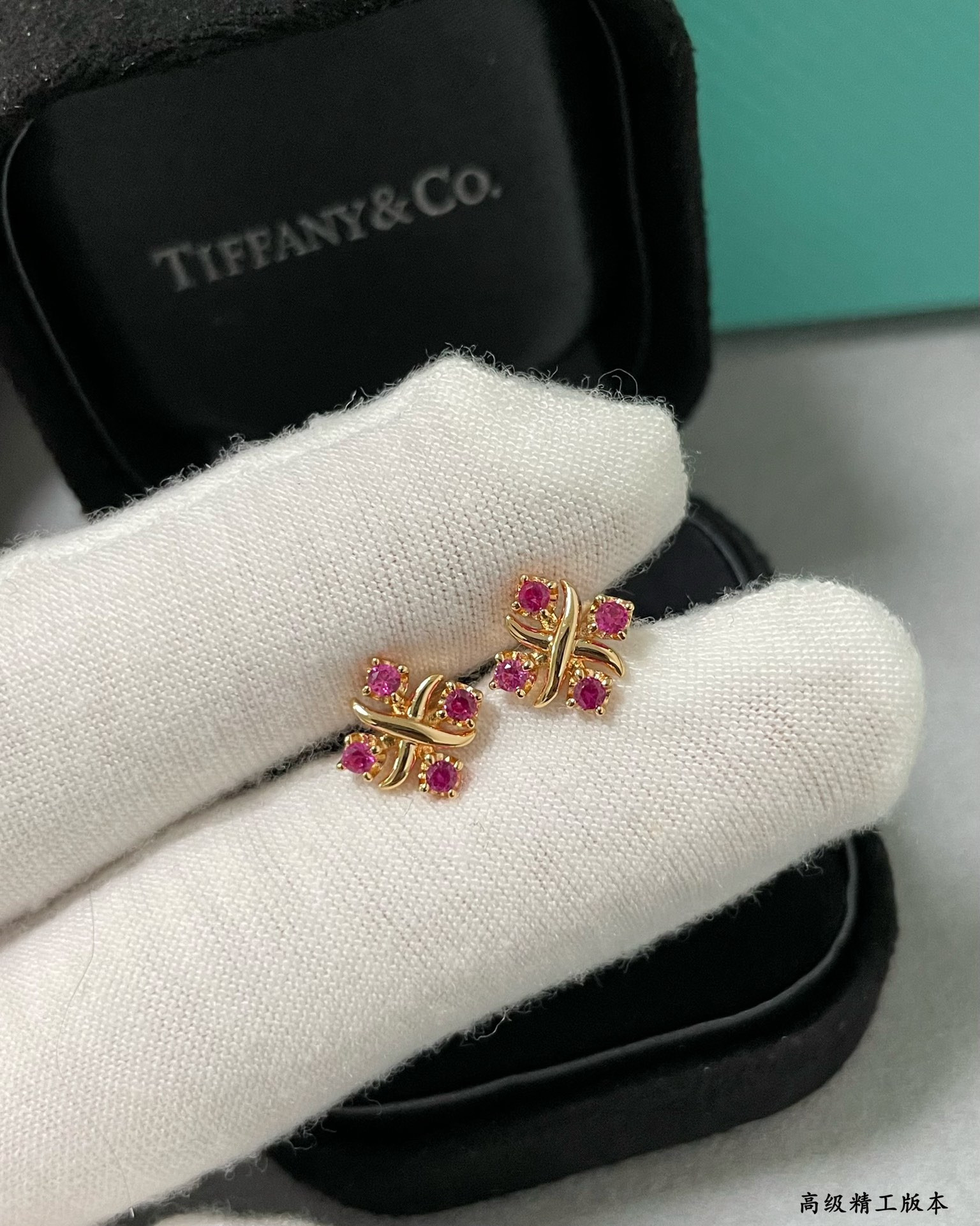 T*f*ny & Co. Double Tone Cross Earrings