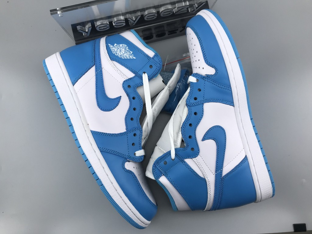 UA AIR JORDAN 1 RETRO HIGH OG "UNC"