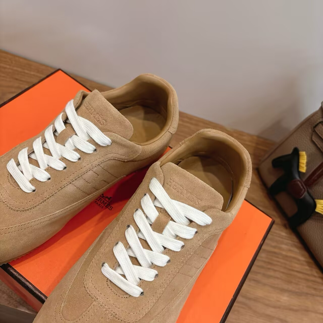 UA H**me5 Master Sneaker