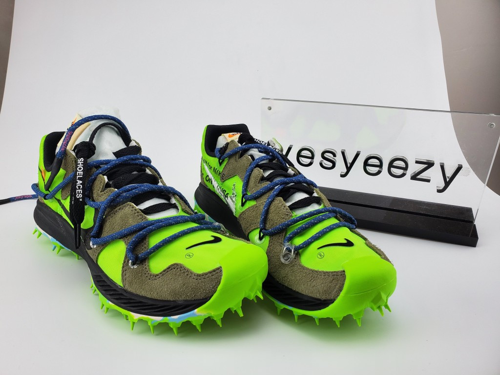 UA NIKE WMNS AIR ZOOM TERRA KIGER 5/OW "OFF WHITE"