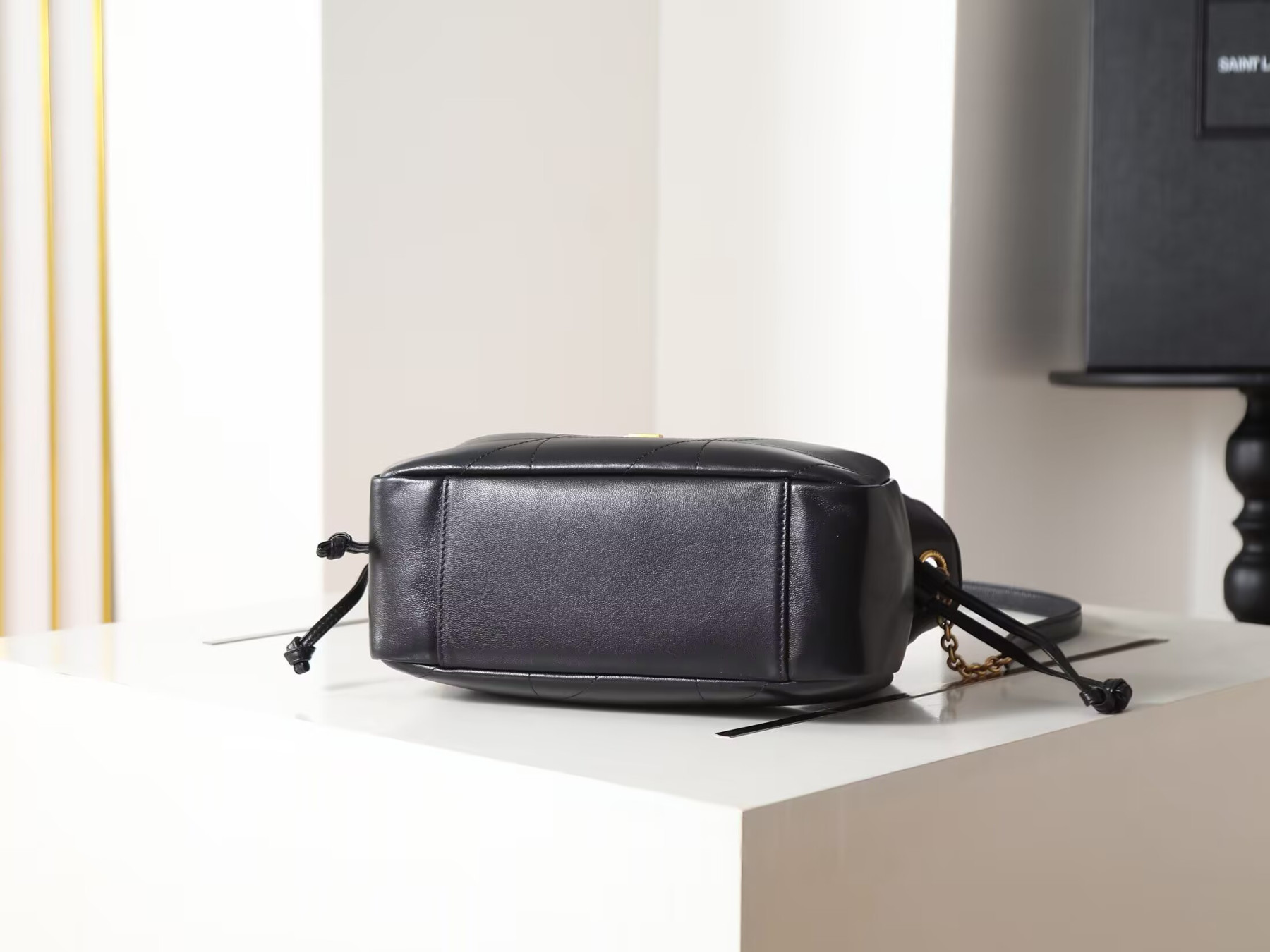 YSL Jamie 4.3 Pochon Quilted Leather Shoulder Bag 26x18x11cm