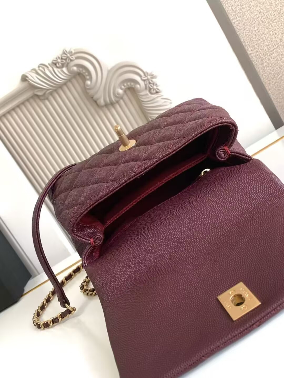 Ch**el mini coco handle 13x19x9cm