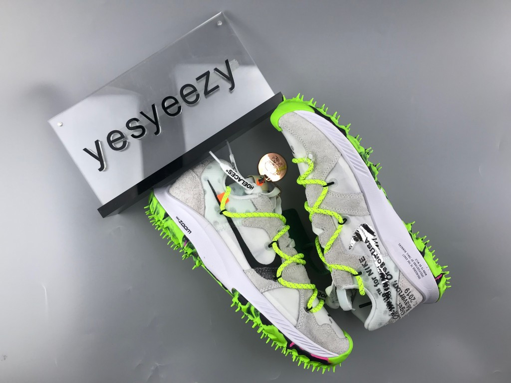 UA NIKE WMNS AIR ZOOM TERRA KIGER 5 / OW "OFF WHITE"