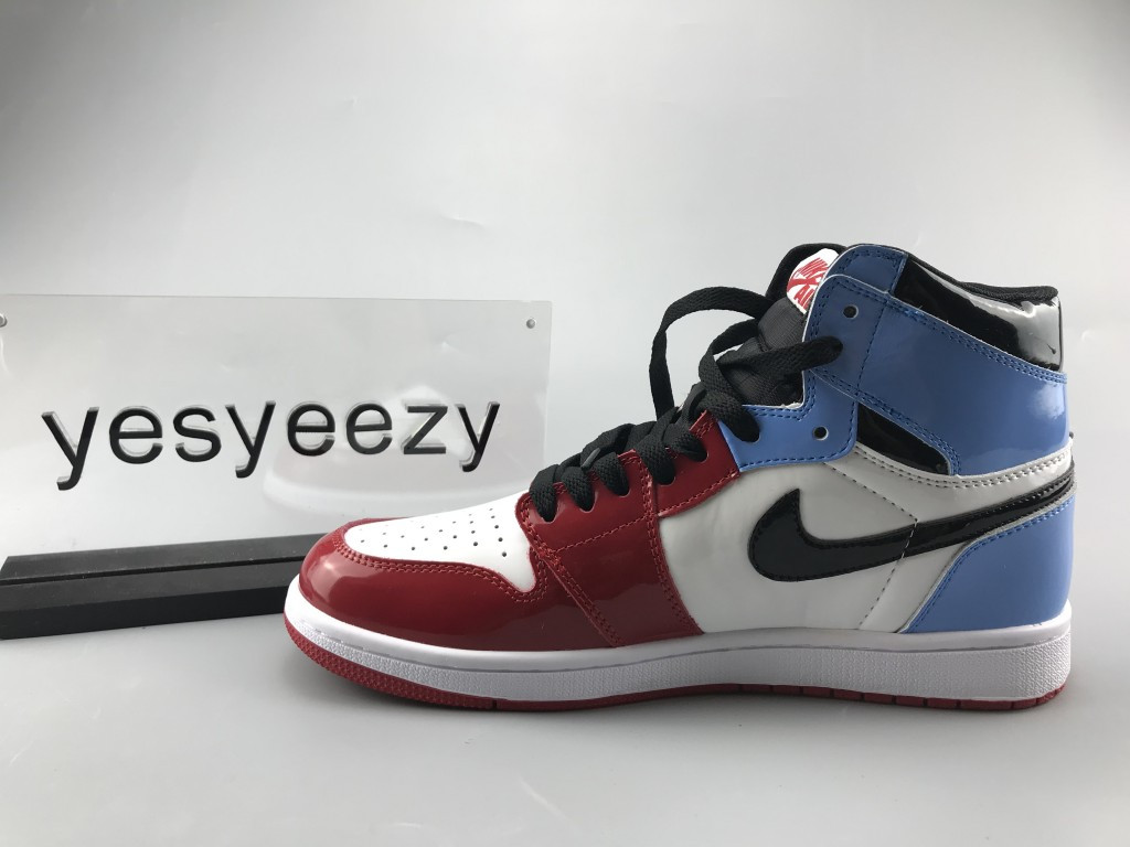 UA AIR JORDAN 1 RETRO HIGH OG 