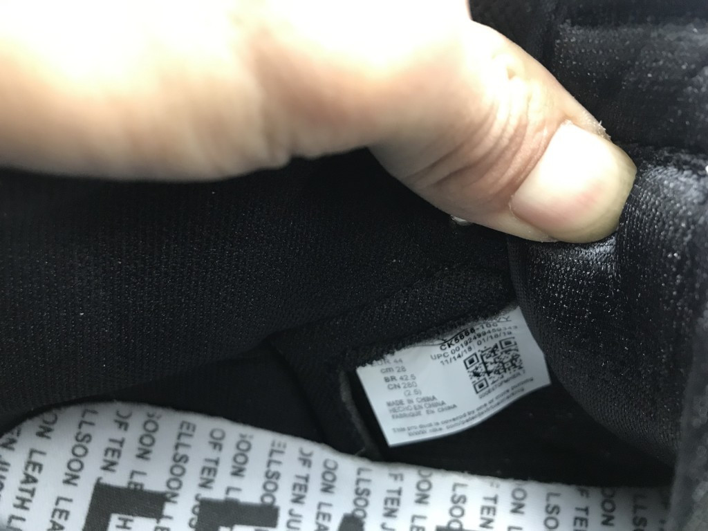 UA AIR JORDAN 1 RETRO HIGH OG 