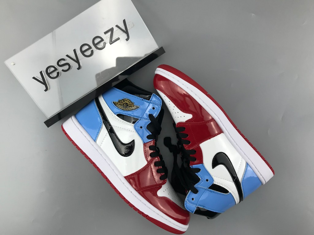 UA AIR JORDAN 1 RETRO HIGH OG 