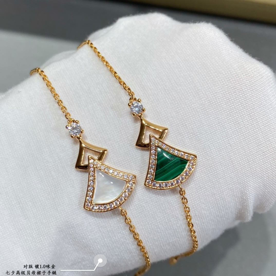 Bv1g*ai skirt Bracelet