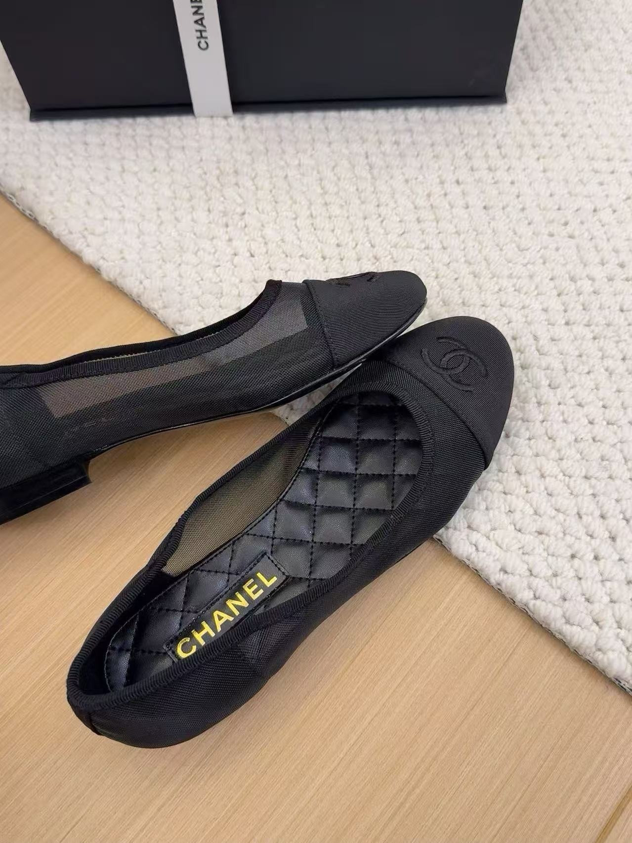 UA Ch**el 25P Black Mesh Ballet Ballerina Flats