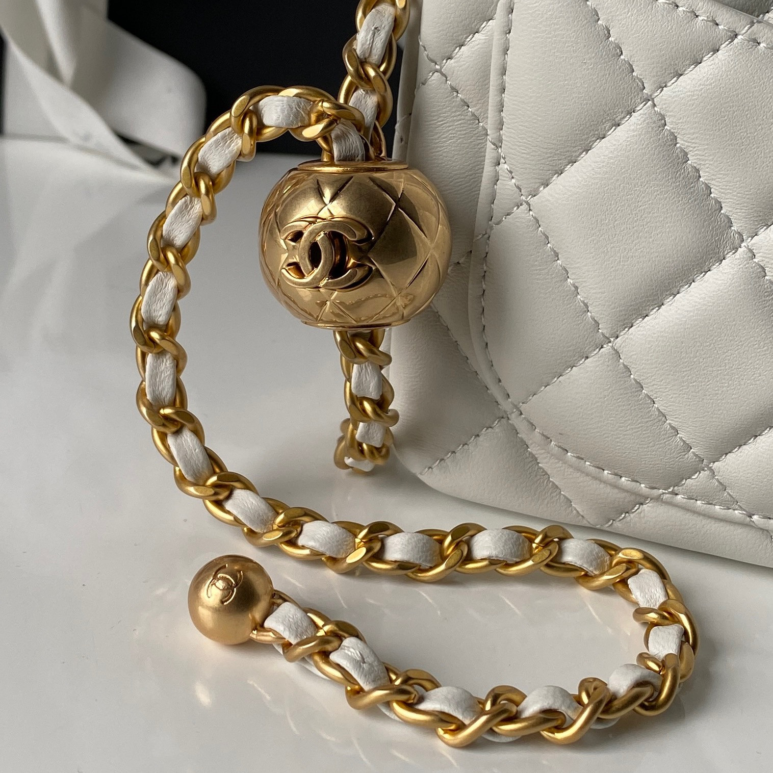 Ch**el MINI FLAP BAG 13.5x17x8cm